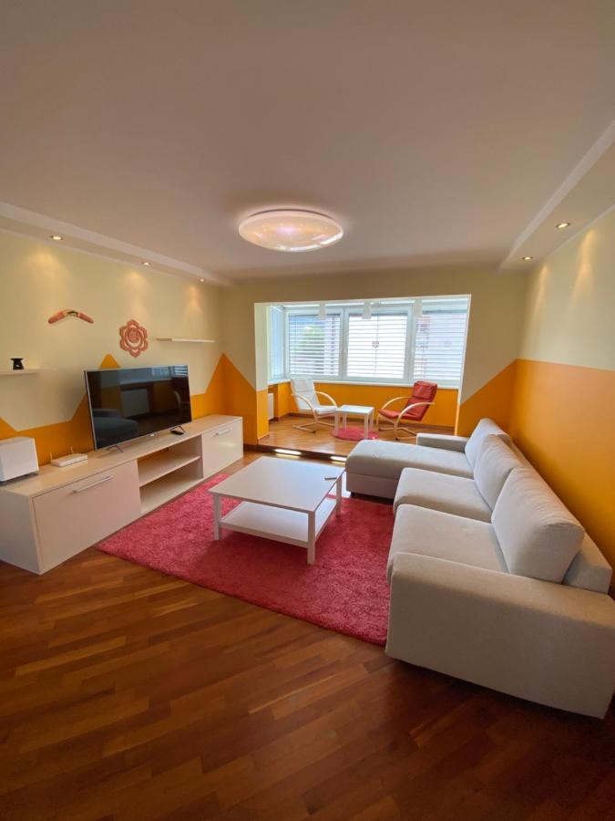 Apartma Berk Apartment ลูบลิยานา ภายนอก รูปภาพ